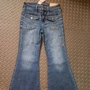 NWT AE Ne(X)t Level Flare Jeans